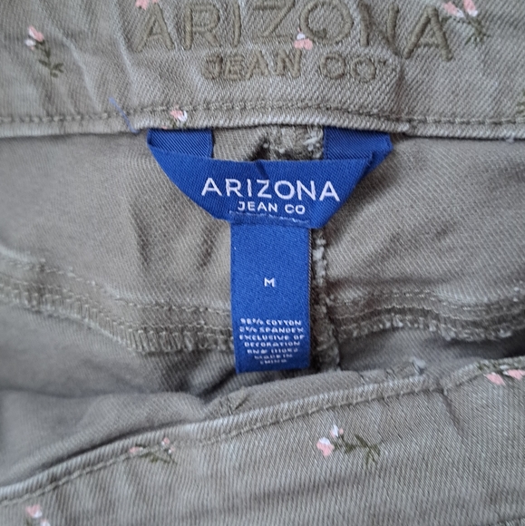 Arizona Jeans Co Overall Shorts Size M - Picture 3 of 6